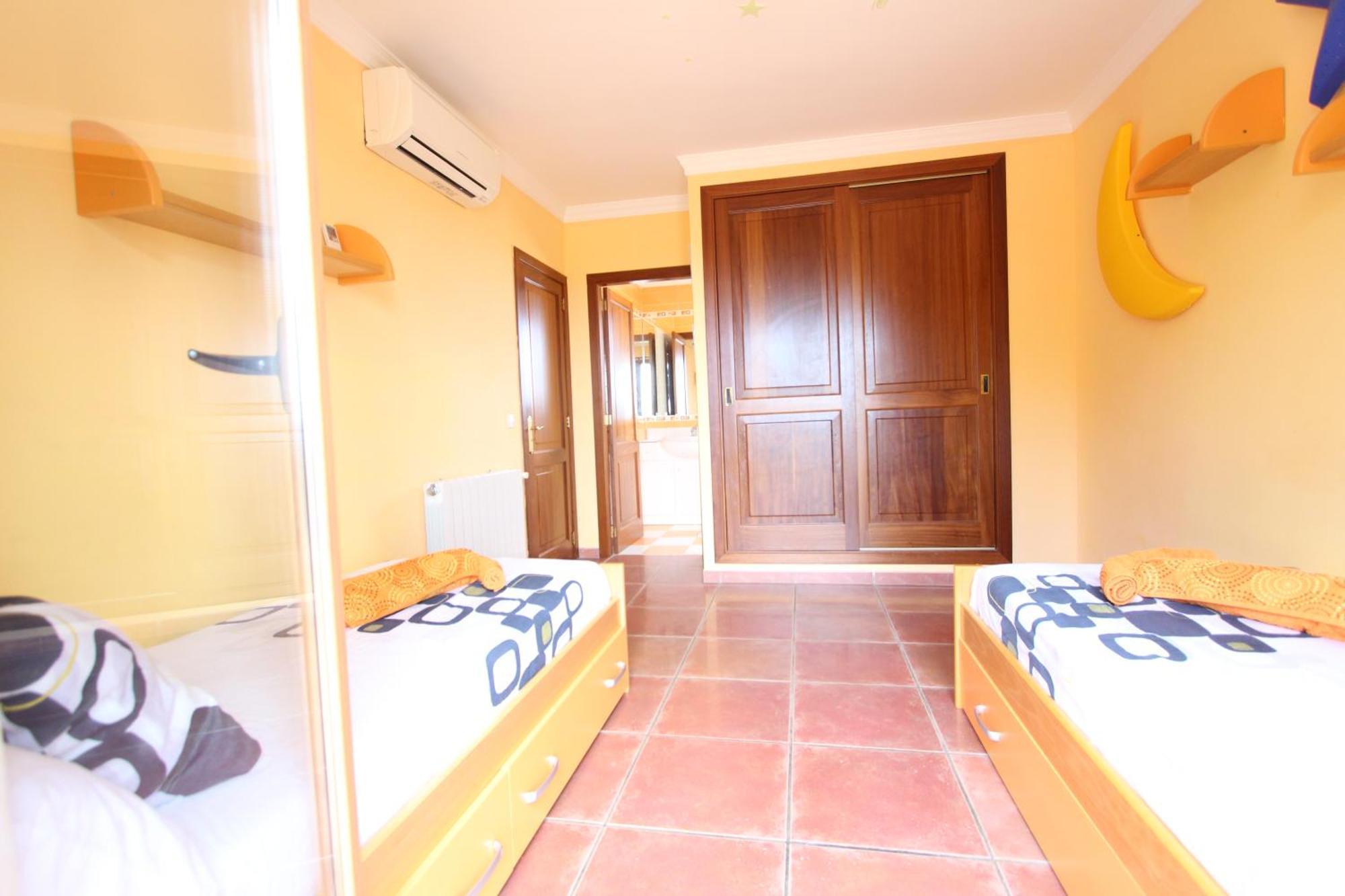 Villa Puerto Adriano El Toro  Exterior photo