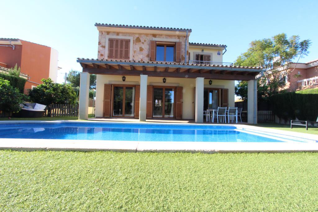 Villa Puerto Adriano El Toro  Exterior photo